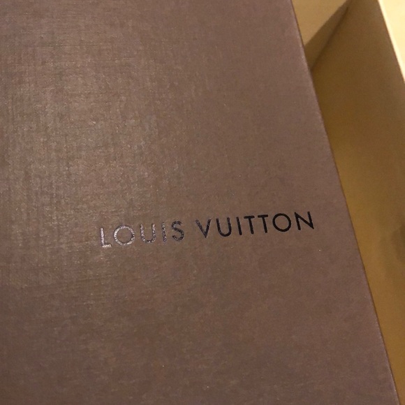 Louis Vuitton Box - Picture 2 of 8